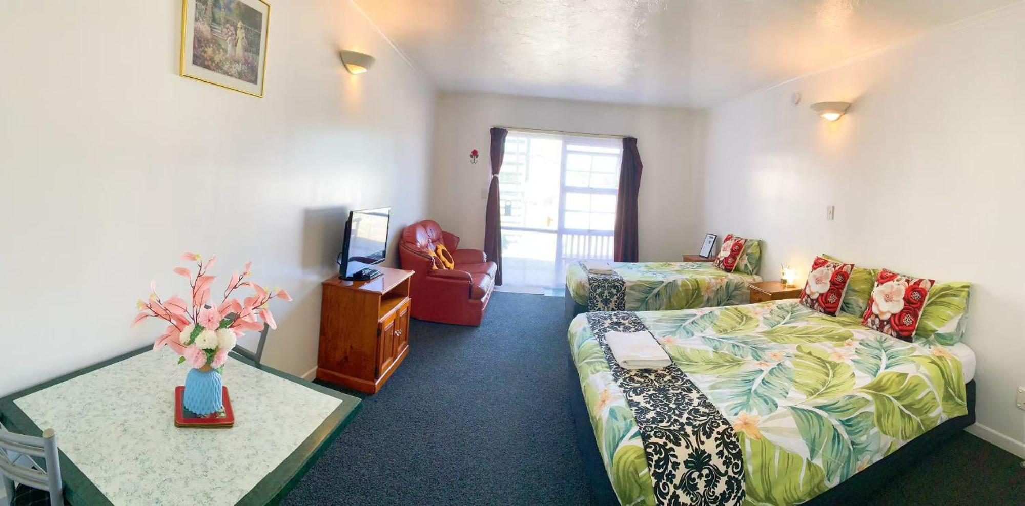 Kerry's 3* Rotorua